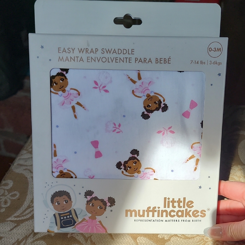 Baby Swaddle Little Muffincakes - 0-3months Brand New
